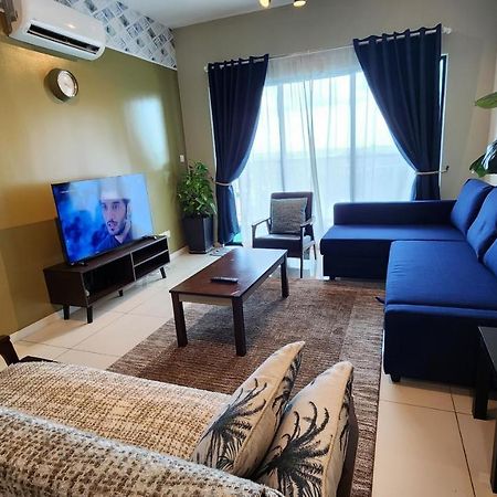 Aldridge Residence Cosy Apt @Emira Residence Шах-Алам Экстерьер фото