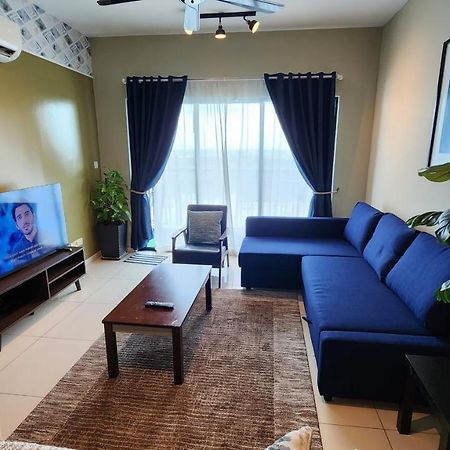 Aldridge Residence Cosy Apt @Emira Residence Шах-Алам Экстерьер фото